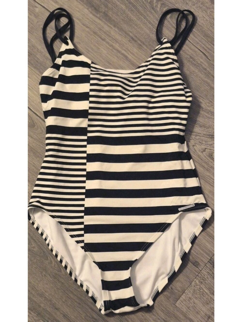 MICHAEL Kors Stripe Group One-Piece Swimsuit Bathingsuit Women's Size 12